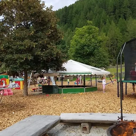 Semesterbostad In With Swimming Pool *