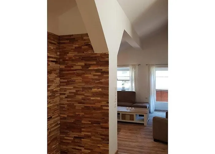 In With Swimming Pool بيت للعطل